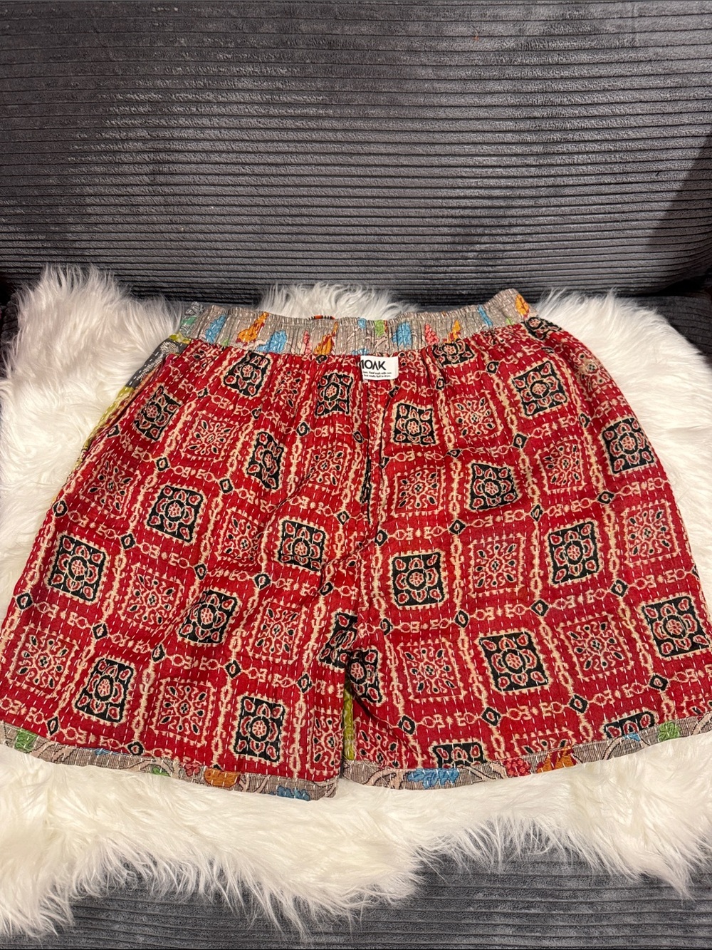 266 KANTHA Shorts 16-20” Waist REVERSABLE wearable Art Lightweight size friendly - Picture 4 of 4